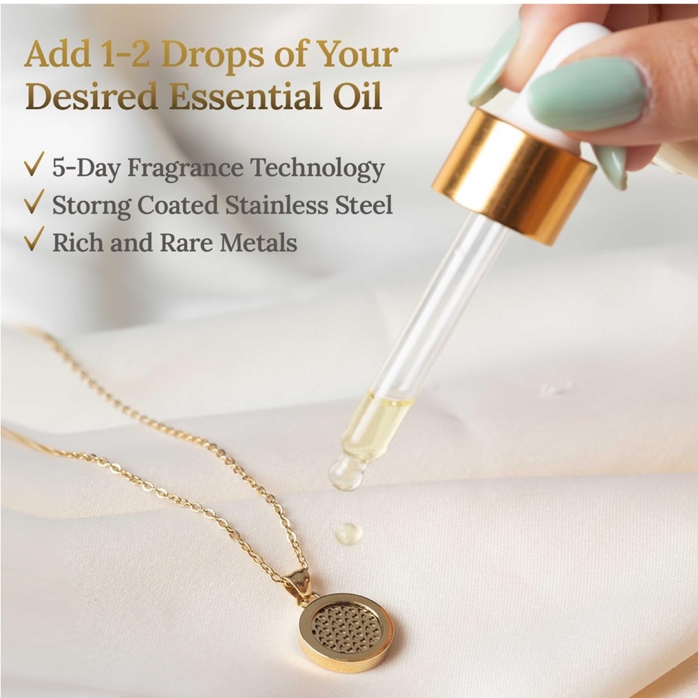 Aromatherapy/Diffuser necklace - Picture 5 of 7